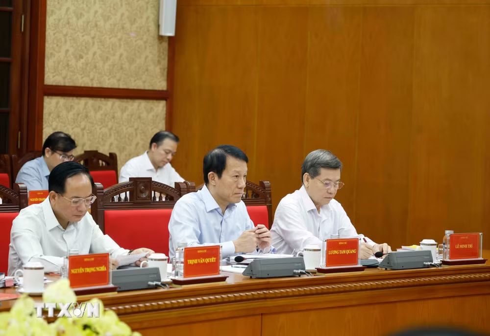 uoc-to-lam-truong-ban-chi-dao-trung-uong-ve-phong-chong-tham-nhung-lang-phi-tieu-cuc-chu-tri-phien-hop-thu-30-8834162-2.jpg.avif