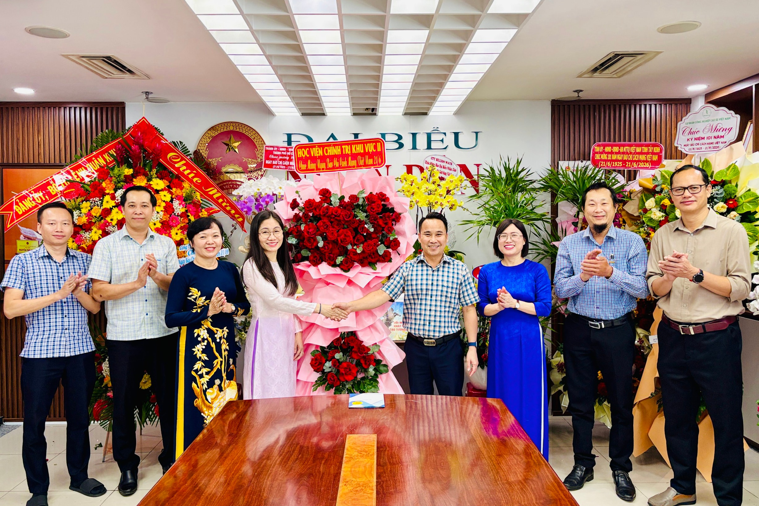 Học viện Chính trị khu vực II chúc mừng Báo Đại biểu Nhân dân nhân Ngày Báo chí cách mạng Việt Nam