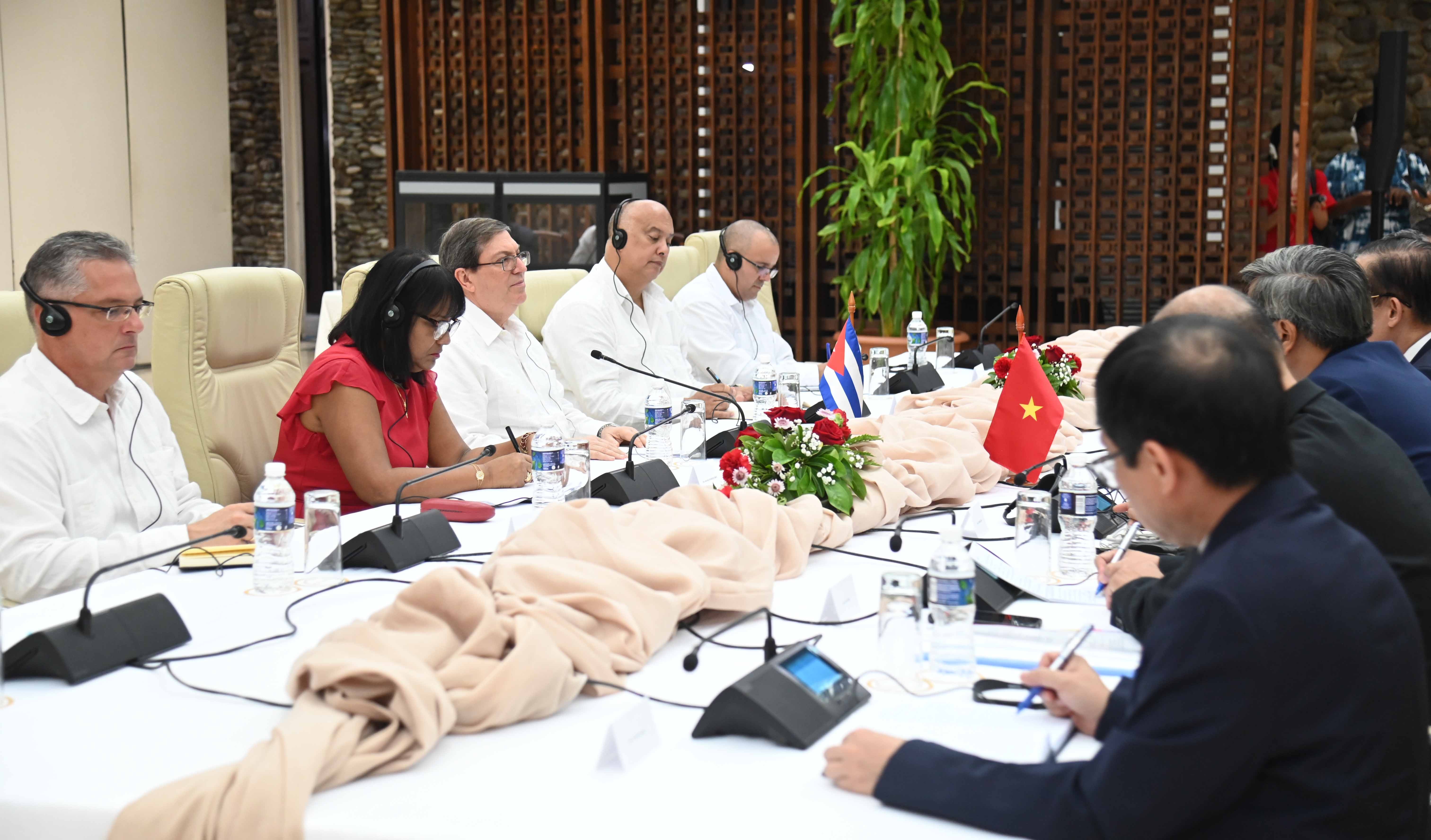 Hội đàm với BTNG Cuba.1