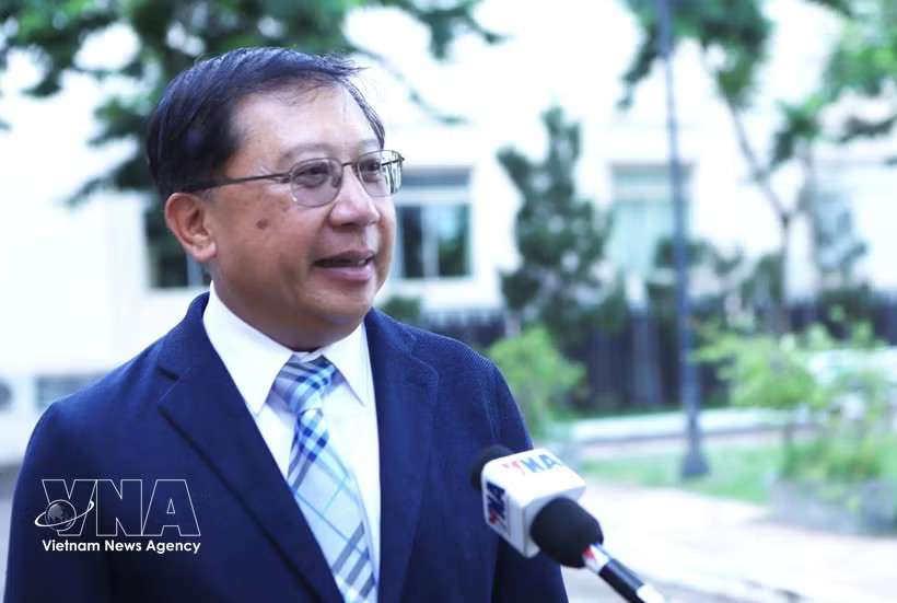 Lao Deputy Minister of Education and Sports Kingmano Phommahaxay (Photo: VNA)