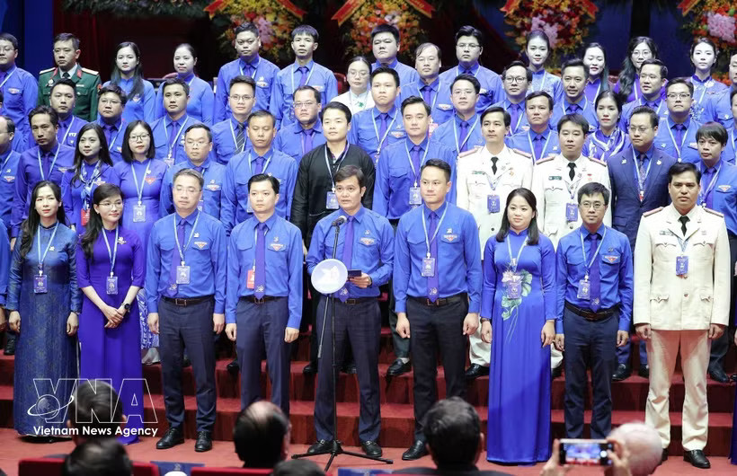 The 13th Central Committee, Standing Board and Secretariat of the Ho Chi Minh Communist Youth Union for the 2026–2031 term make their debut at the union's 13th national congress. (Photo: VNA)