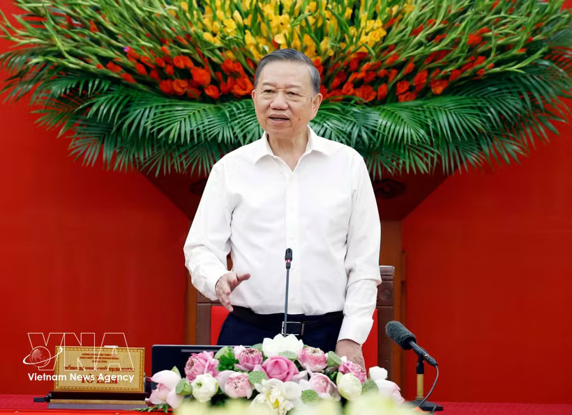 Party General Secretary and State President To Lam speaks at the thematic meeting on digital transformation within the political system. (Photo: VNA)