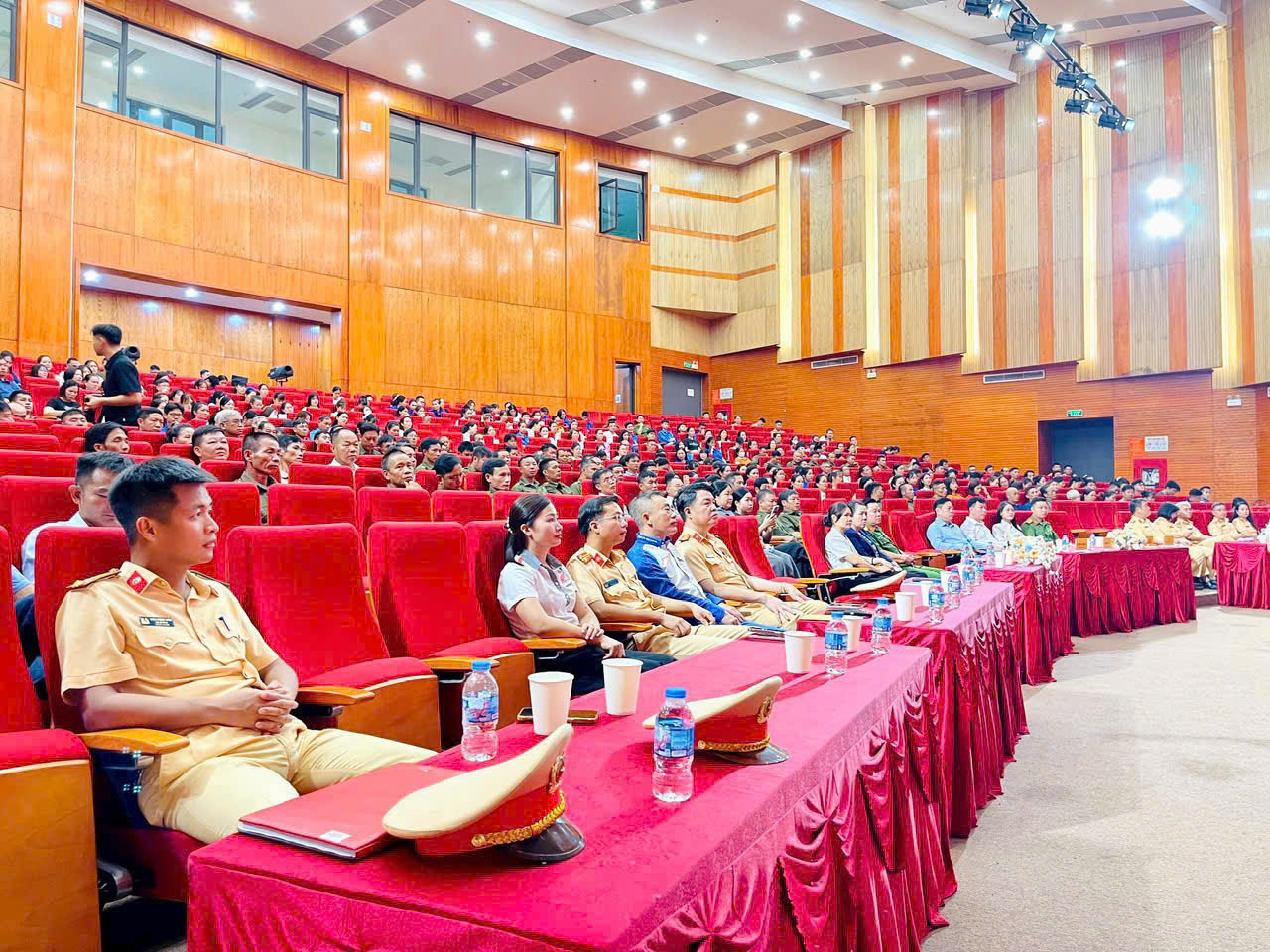 Phòng CSGT Thái Nguyên (1)