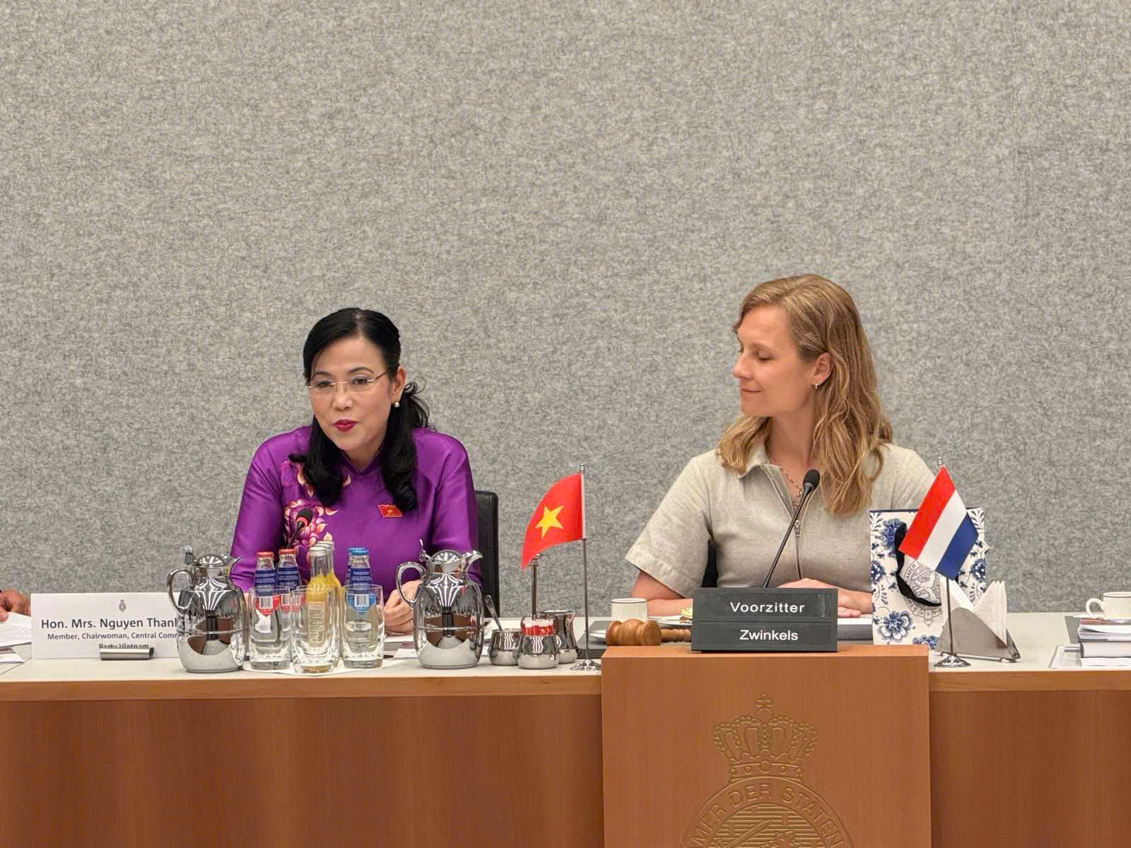 Ha vien Ha Lan (Chu nhiem Uy ban)