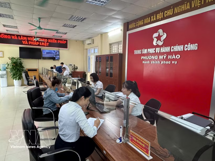 The public administrative service centre of My Hao ward in the northern province of Hung Yen (Photo: VNA)