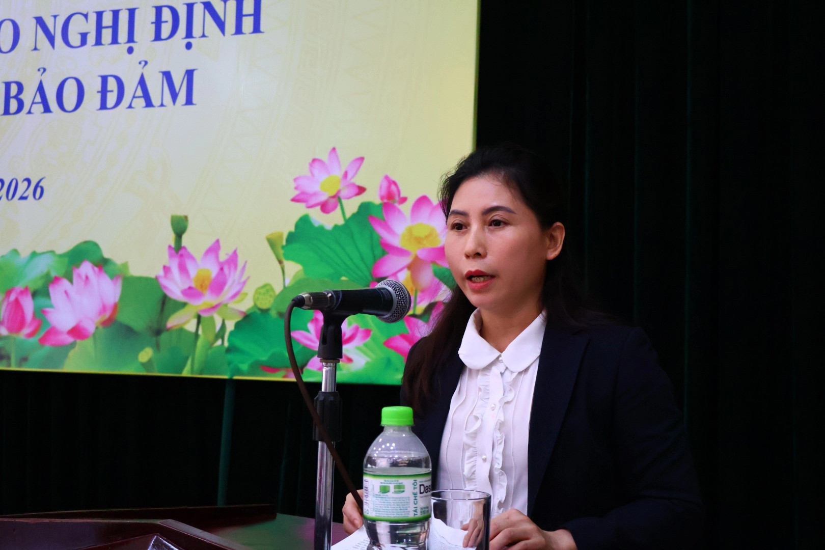 Chị Nhã