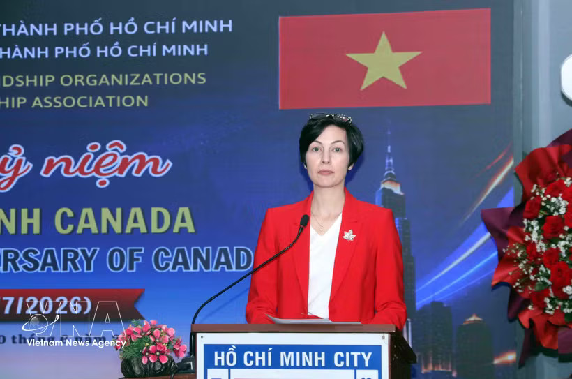 Canadian Consul General in Ho Chi Minh City Annie Dubé speaks at the gathering marking the 159th anniversary of Canada's National Day in Ho Chi Minh City on June 30. (Photo: VNA)