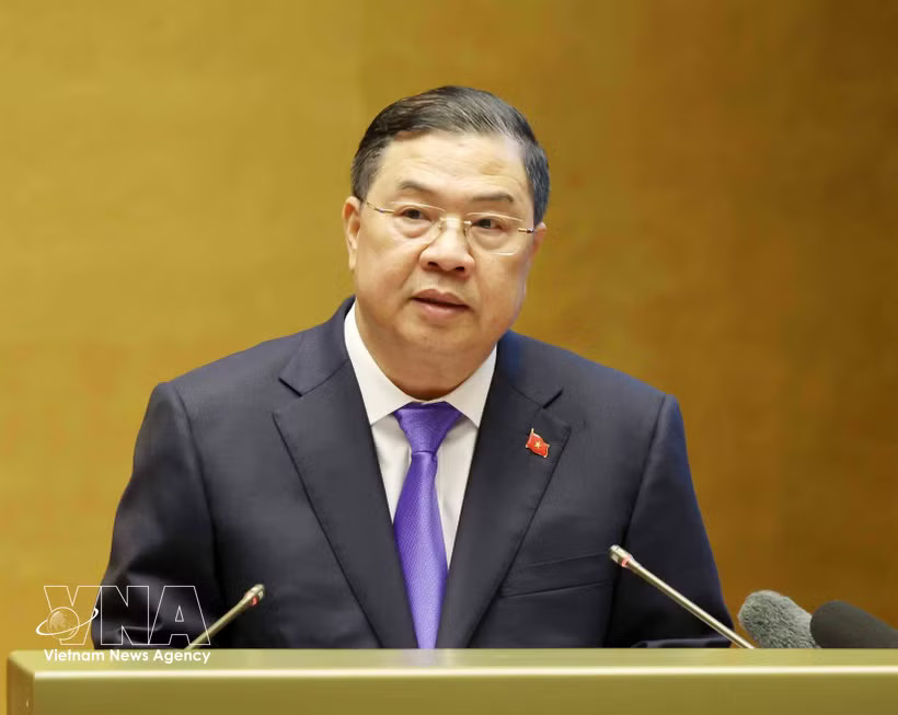 Permanent Deputy Prime Minister Pham Gia Tuc speaks at the hybrid conference on studying and implementing the Politburo’s Resolution No. 10-NQ/TW on developing the foreign-invested economic sector on June 30. (Photo: VNA)