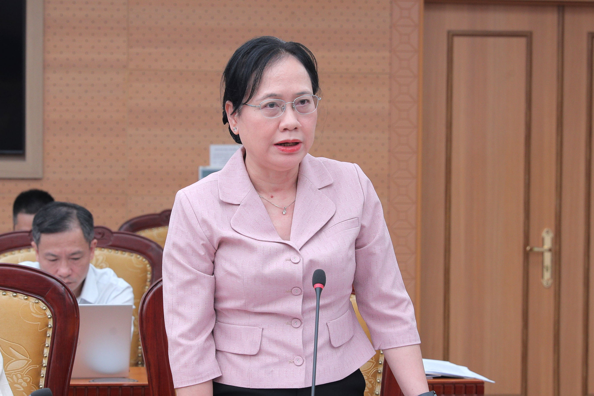 Phó Chủ nhiệm Văn phòng Quốc hội Nguyễn Thị Thúy Ngần
