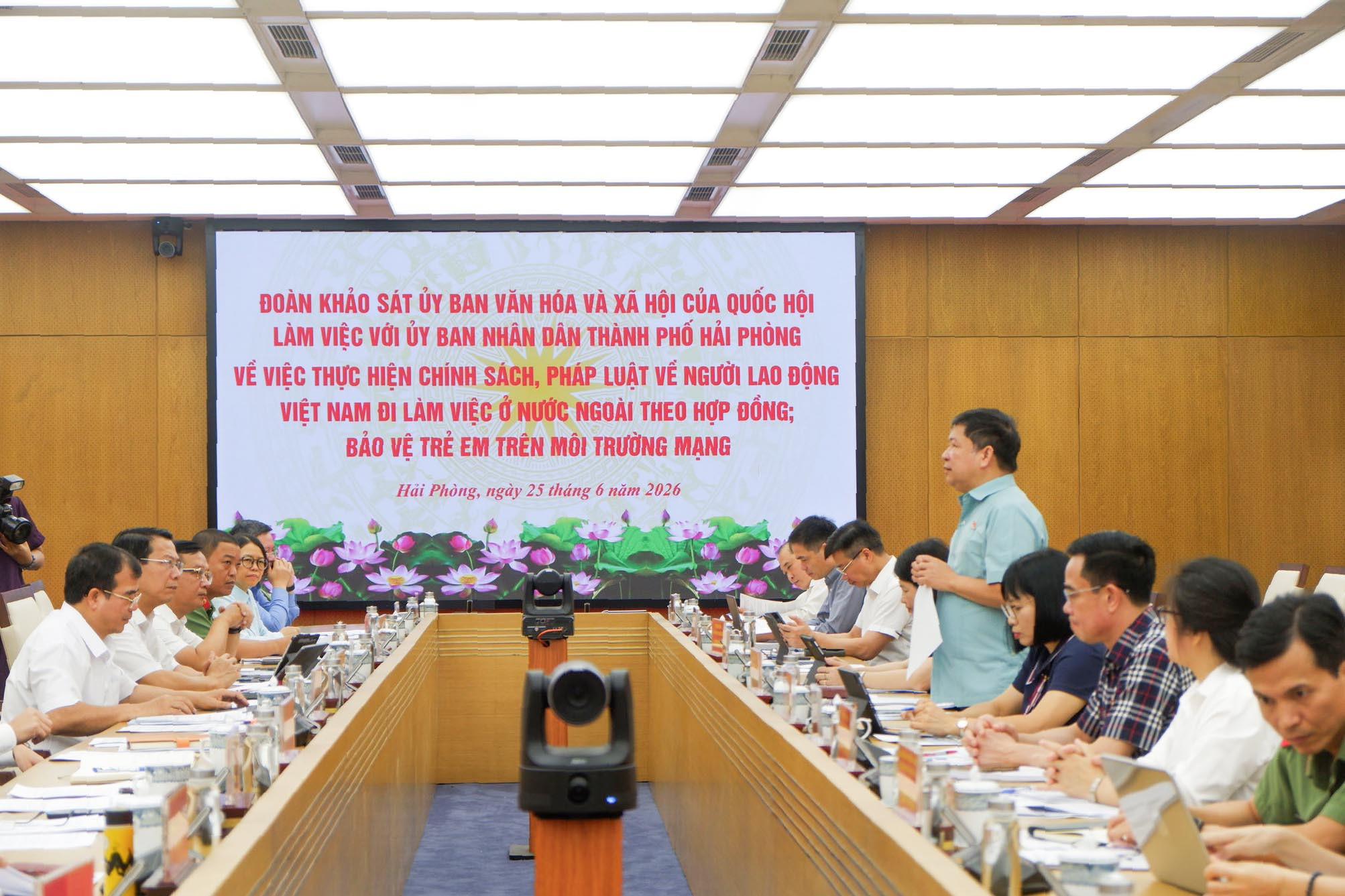 ubnd-hai-phong9.jpg