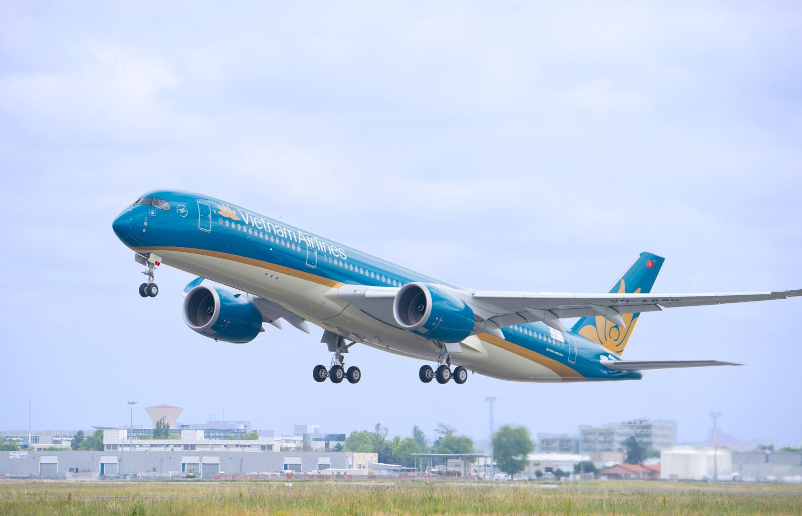 Vietnam Airlines mở bán vé khứ hồi TP.HCM - Colombo ưu đãi từ 7 triệu đồng