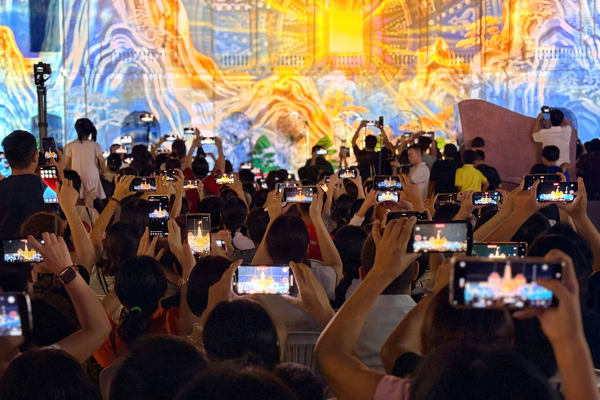 TP. Hồ Chí Minh Lan tỏa khát vọng phát triển qua nghệ thuật và công nghệ 3D Mapping 1