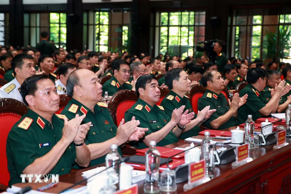 a8374984b1e25d4f9efb0c8972265f49d8f86164867992-_ttxvn-thu-tuong-du-hoi-nghi-quan-chinh-toan-quan-6-thang-dau-nam-2026-5.jpg.avif