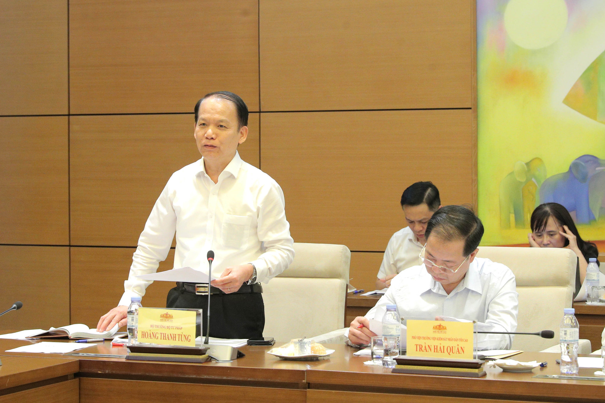 Bộ trưởng Bộ Tư pháp Hoàng Thanh Tùng