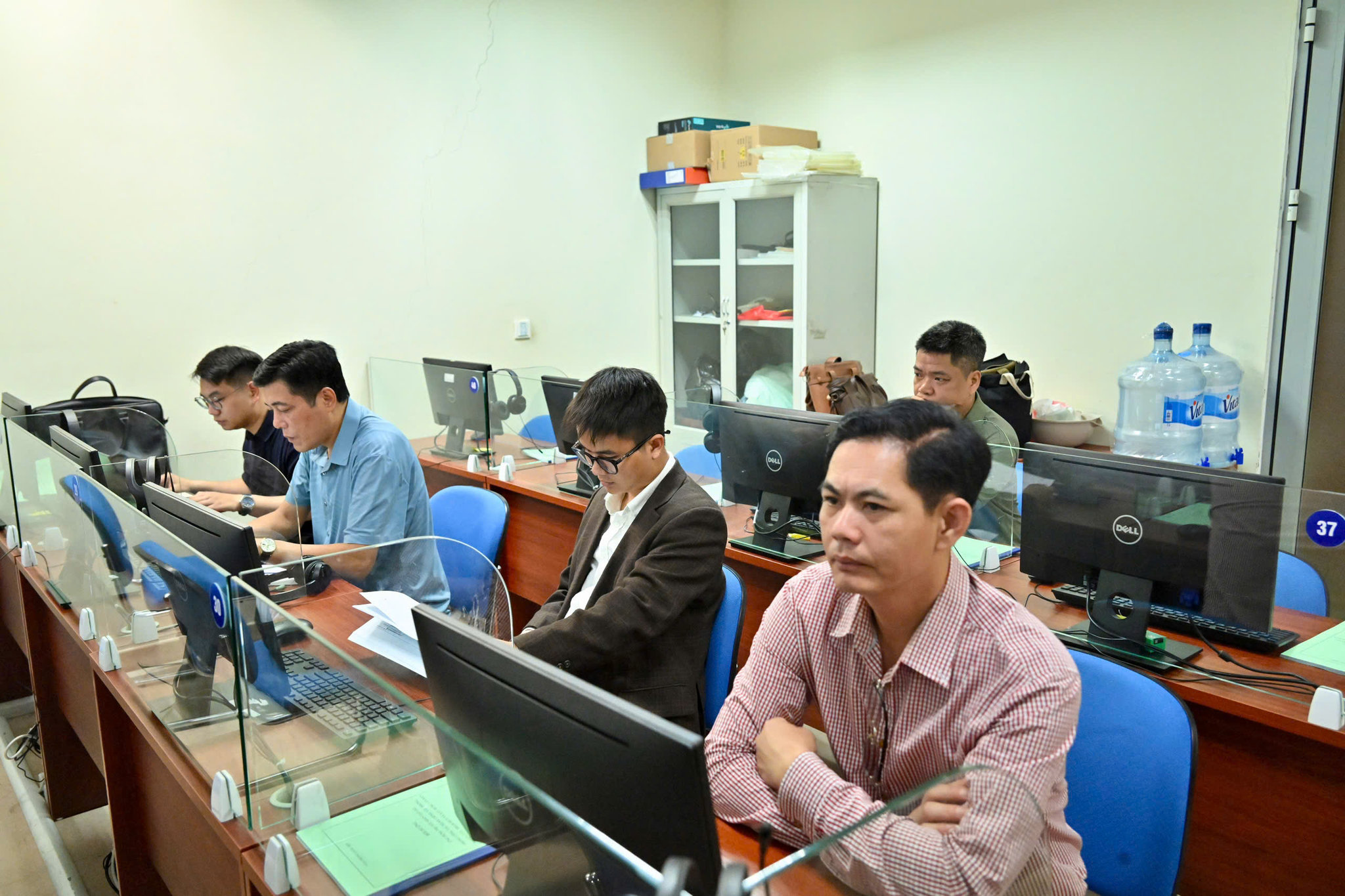 Các cán bộ cong chức, viên chức và người lao động VPQH tham dự lớp họcz7998166319022_933d823ba8ddf08c044d82fea6ec24d5