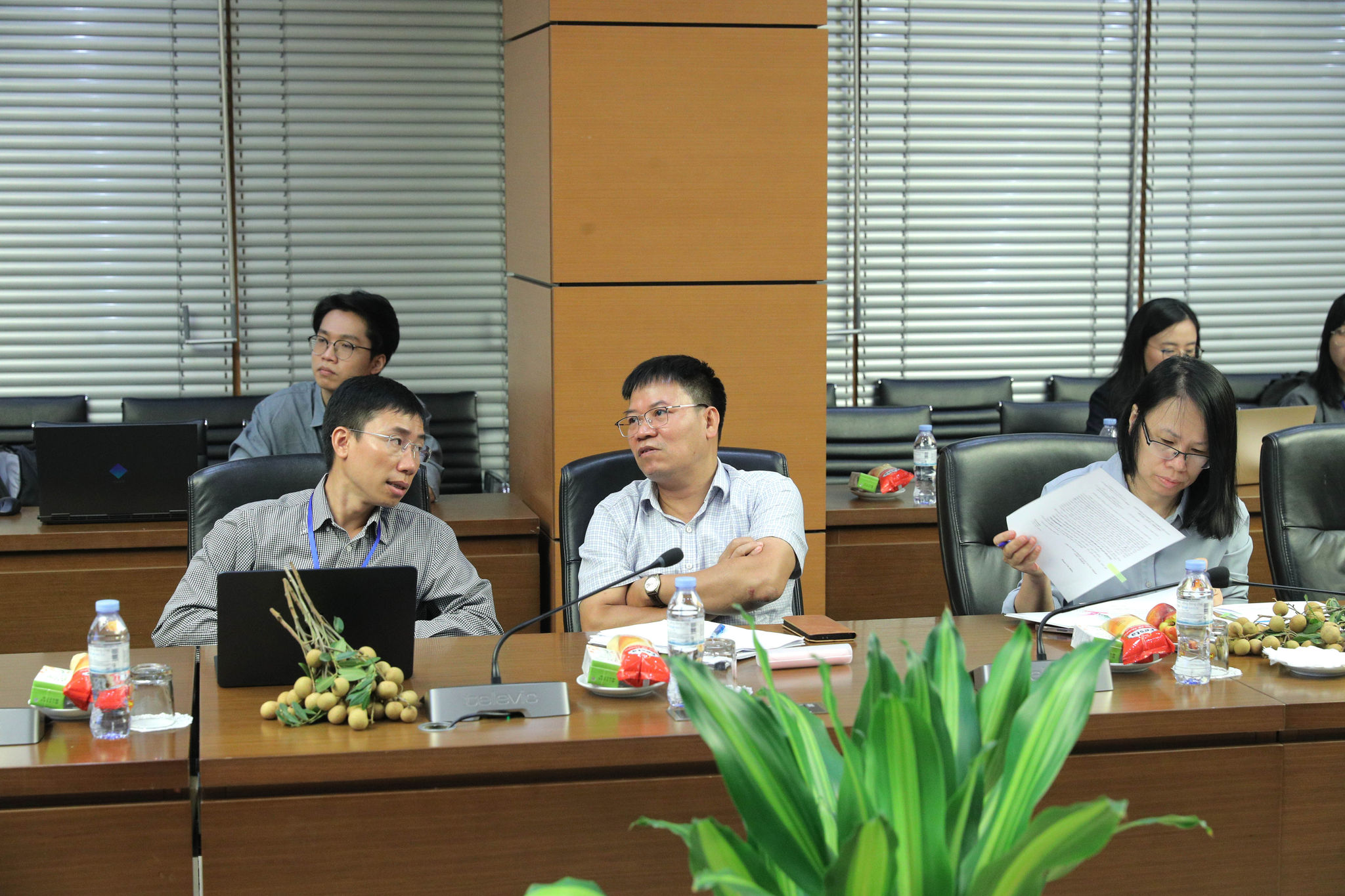 Các đại biểu dự 3
