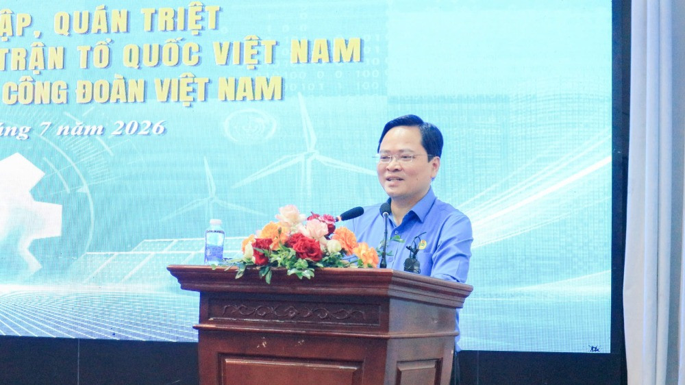 Chủ tịch Tổng Liên đoàn lao động Việt Nam Nguyễn Anh Tuấn phát biểu kết luận hội nghị. Ảnh: Quỳnh Chi