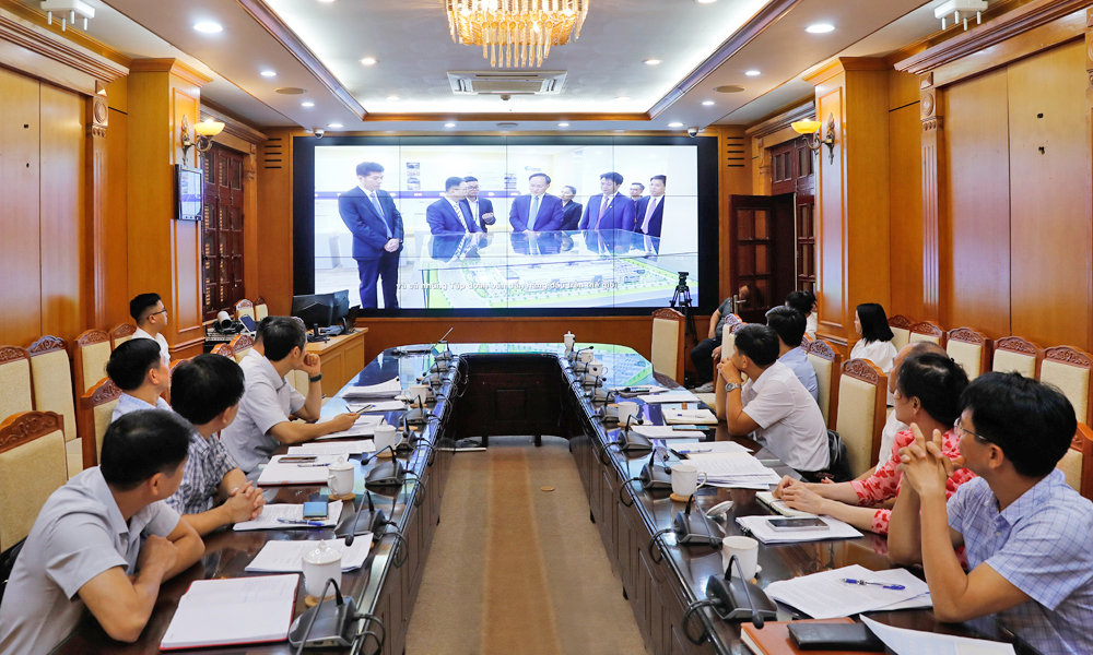 2-w7a7907-hoi-nghi-gap-mat-doanh-nghiep-dau-tu-nhat-ban-bac-ninh-dau-tu-cong-nghiep-copy-1.jpg