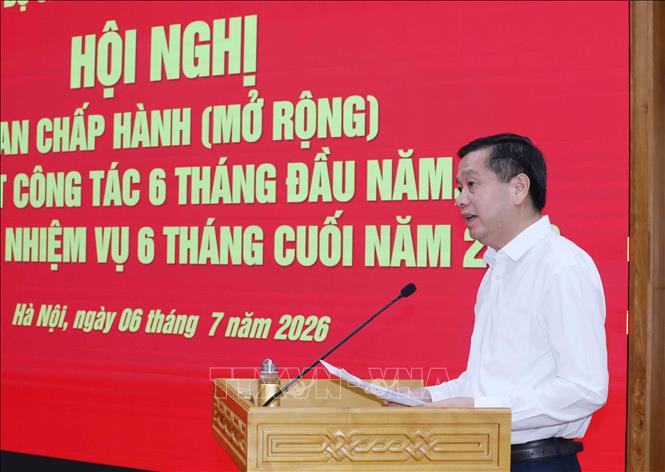 cdnmedia.baotintuc.vn-upload-yzmstsdtjb0m07hfj2ga-files-2026-07-1-_cq-dang-060726-6.jpg