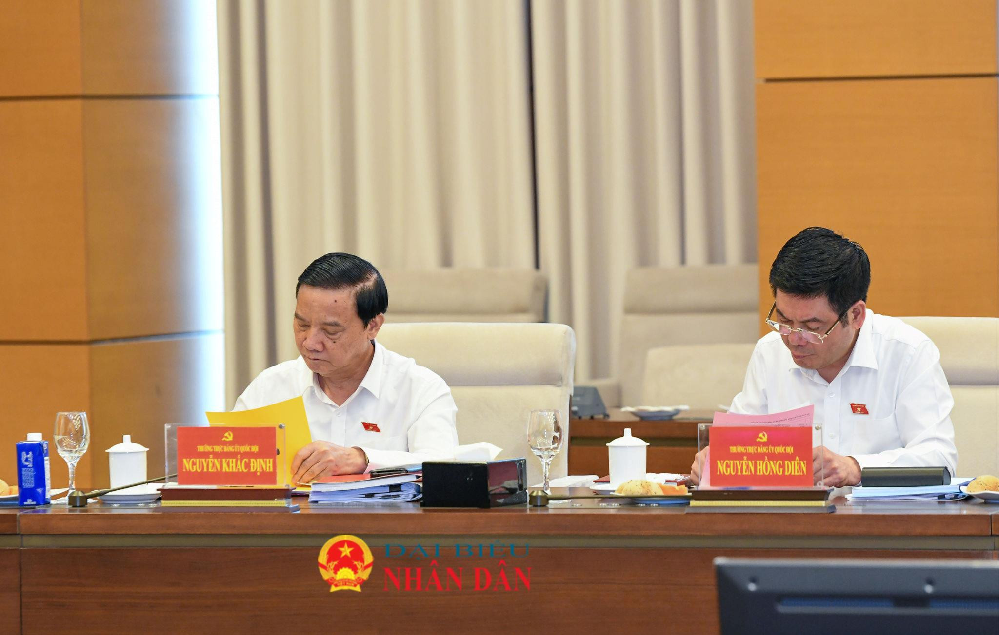 cac-dai-bieu-tham-du-cuoc-hop.1.jpg