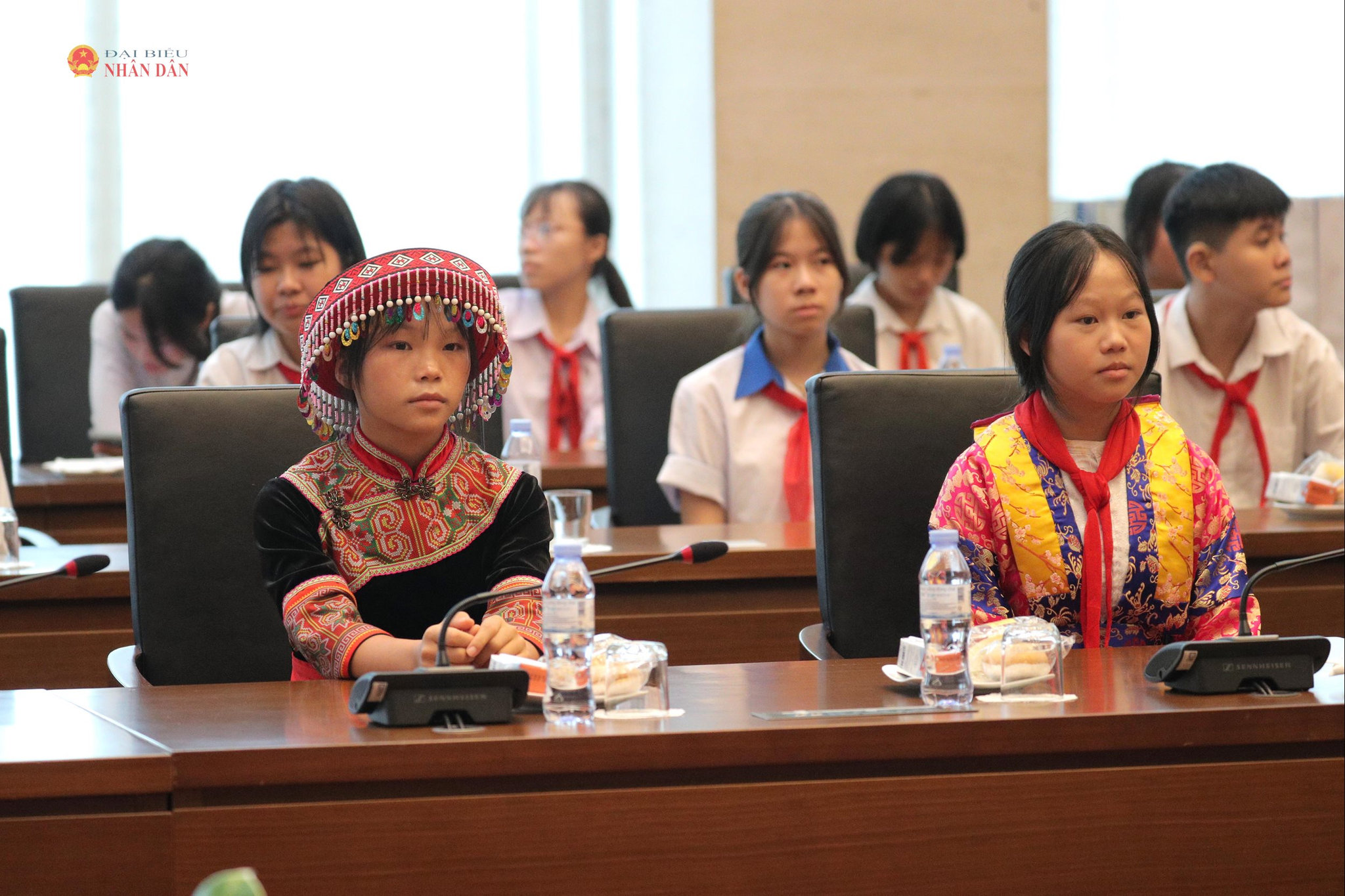 Các em học sinh dự 2