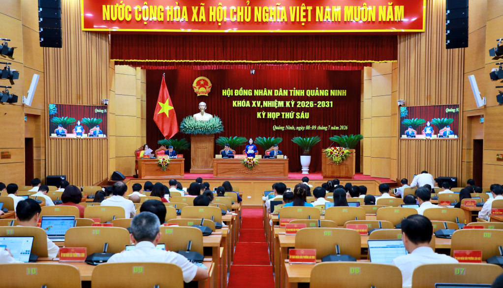 Quang cảnh phiên bế mạc Kỳ họp thứ 6, HĐND tỉnh khóa XV.
