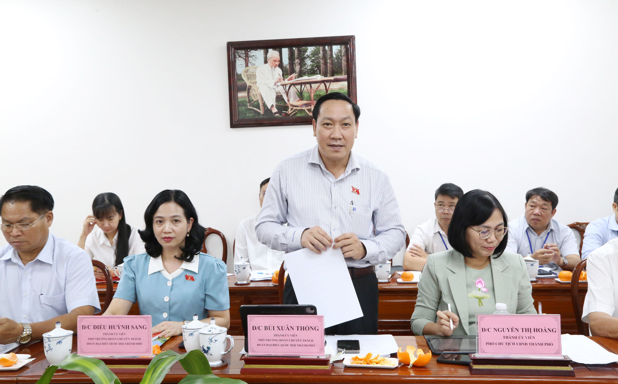 Phó Trưởng Đoàn chuyên trách Đoàn ĐBQH TP. Đồng Nai Bùi Xuân Thống nêu ý kiến tại buổi làm việc. Ảnh: Văn Dũng