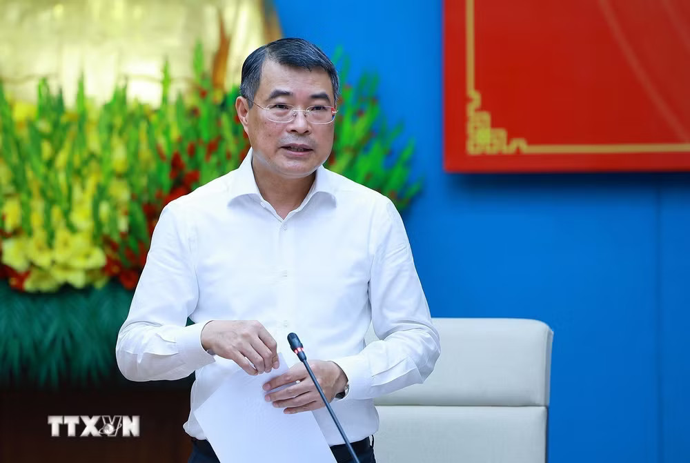 ttxvn-thu-tuong-dang-huong-tuong-niem-cac-anh-hung-liet-si-tinh-phu-tho16.jpg
