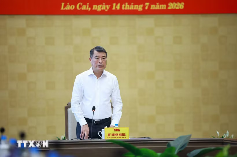 Thủ tướng Lê Minh Hưng làm việc với Ban Thường vụ Tỉnh ủy Lào Cai. (Ảnh: Dương Giang/TTXVN)