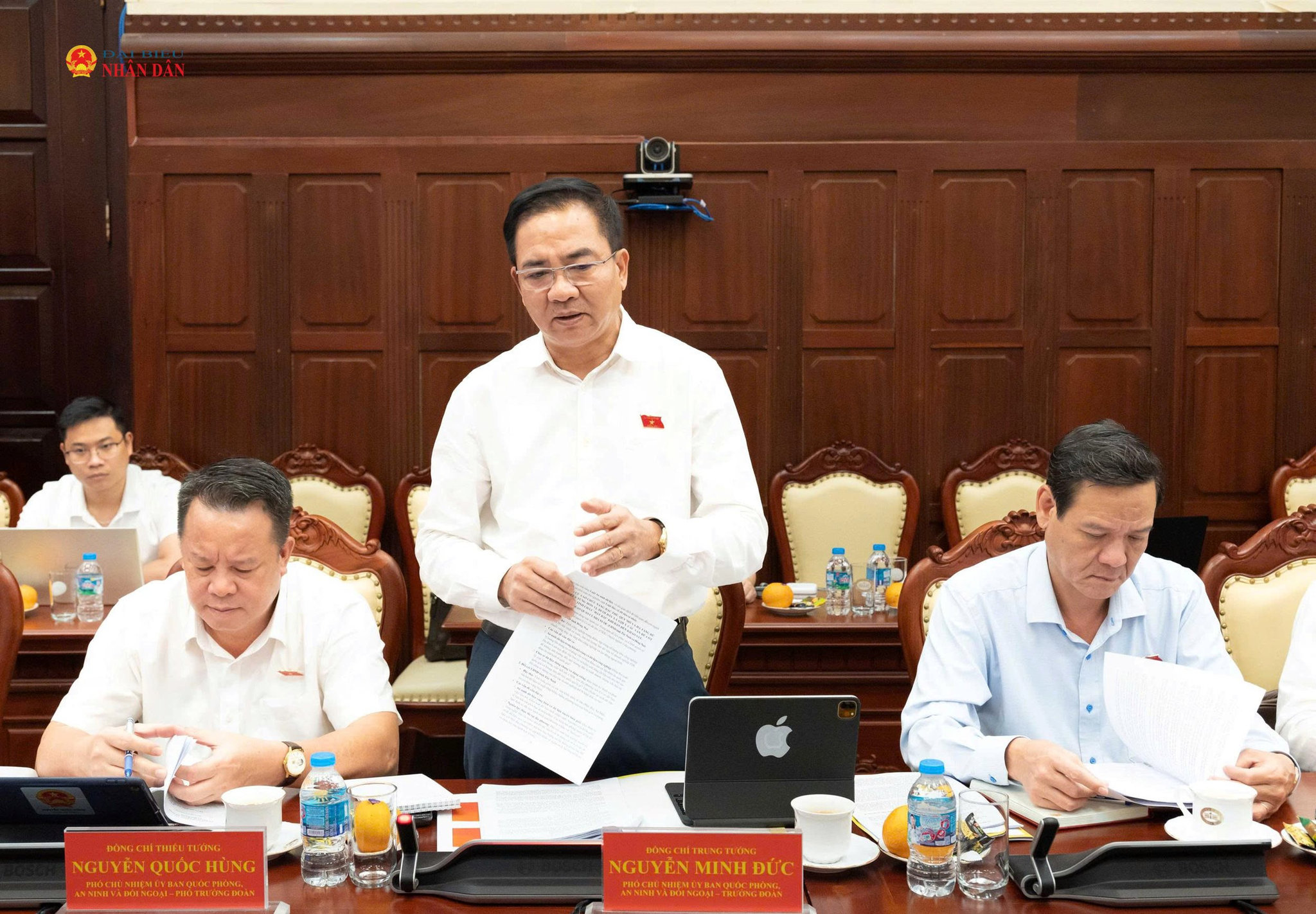 Phó Chủ nhiệm Ủy ban Quốc phòng, An ninh và Đối ngoại, Trung tướng Nguyễn Minh Đức phát biểu tại cuộc làm việc với Ngân hàng nhà nước Việt Nam