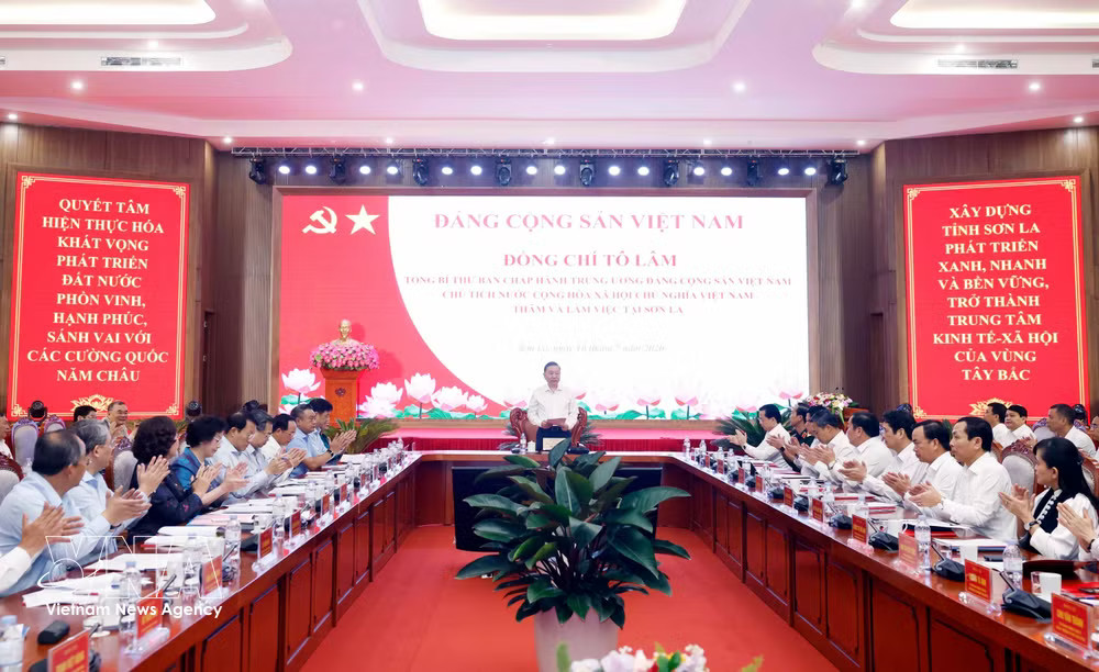 Party General Secretary and State President To Lam has a working session with the Son La provincial Party Committee's Standing Board on July 16 (Photo: VNA) vnanet-potal-tong-bi-thu-chu-tich-nuoc-lam-viec-voi-ban-thuong-vu-tinh-uy-son-la-8891014-1.jpg