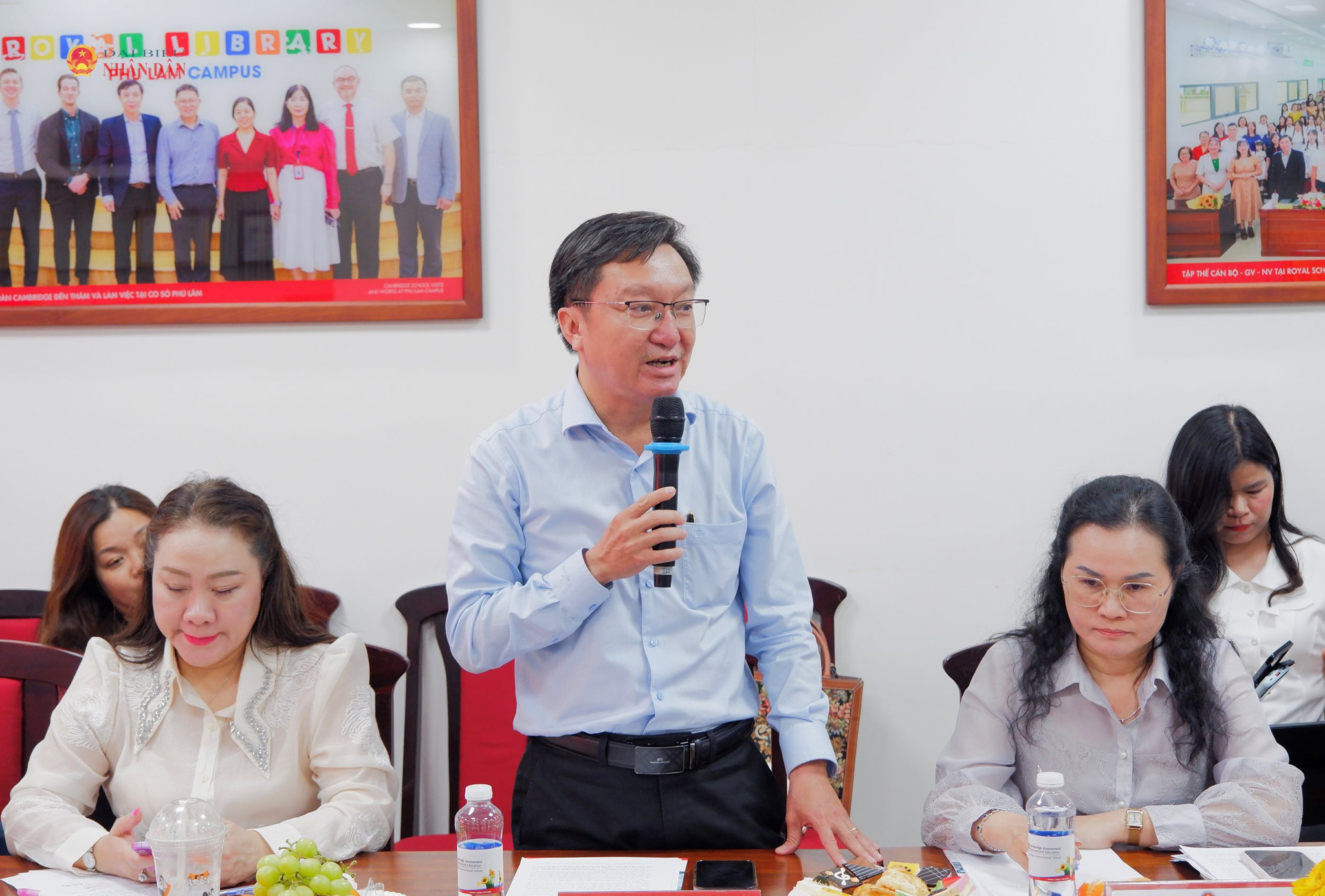 Phó Giám đốc Sở Giáo dục và Đào tạo TP. Hồ Chí Minh Nguyễn Bảo Quốc phát biểu. Ảnh: Hoa Lê