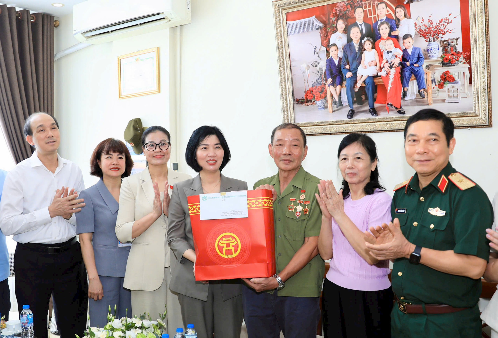 hnm.1cdn.vn-2026-07-17-bb4e205241-_tham-tbinh-3.jpg