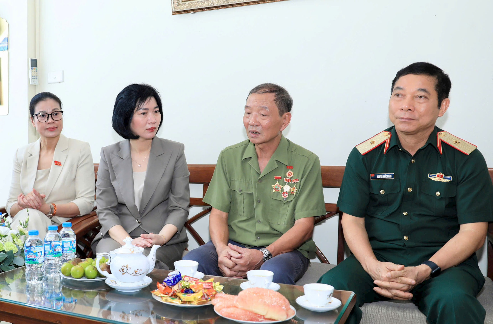 hnm.1cdn.vn-2026-07-17-bb4e205241-_tham-tbinh-4.jpg