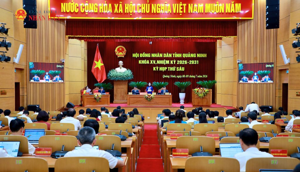quang-canh-phien-be-mac-ky-hop-thu-6-hdnd-tinh-khoa-xv..jpg