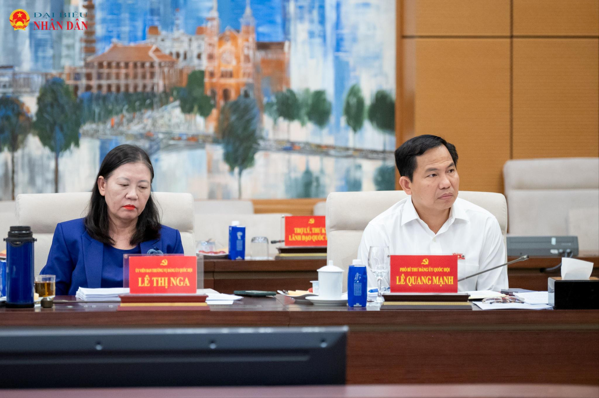 Tổng Thư ký Quốc hội, Chủ nhiệm Văn phòng Quốc hội Lê Quang Mạnh và Chủ nhiệm Ủy ban Dân nguyện và Giám sát Lê Thị Nga dự Hội nghị