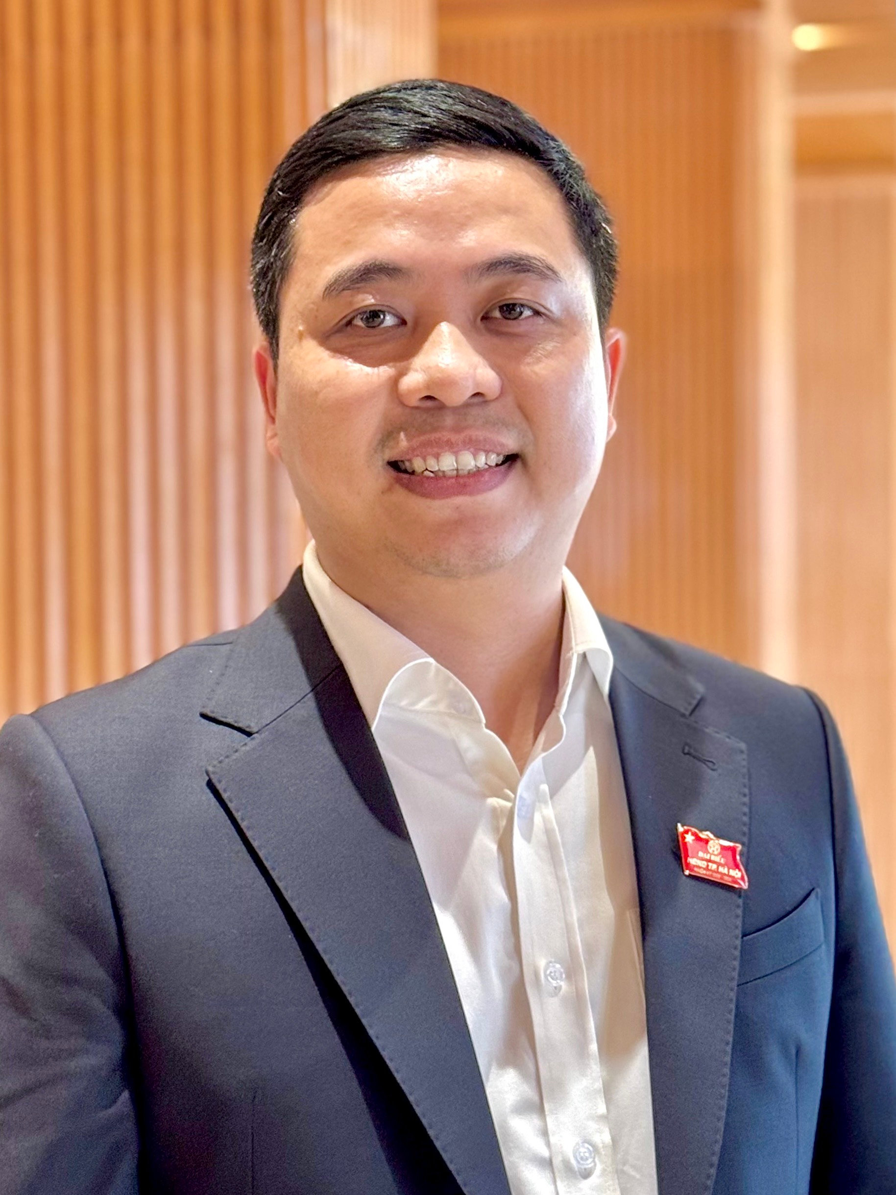ĐB Vũ Gia Luyện