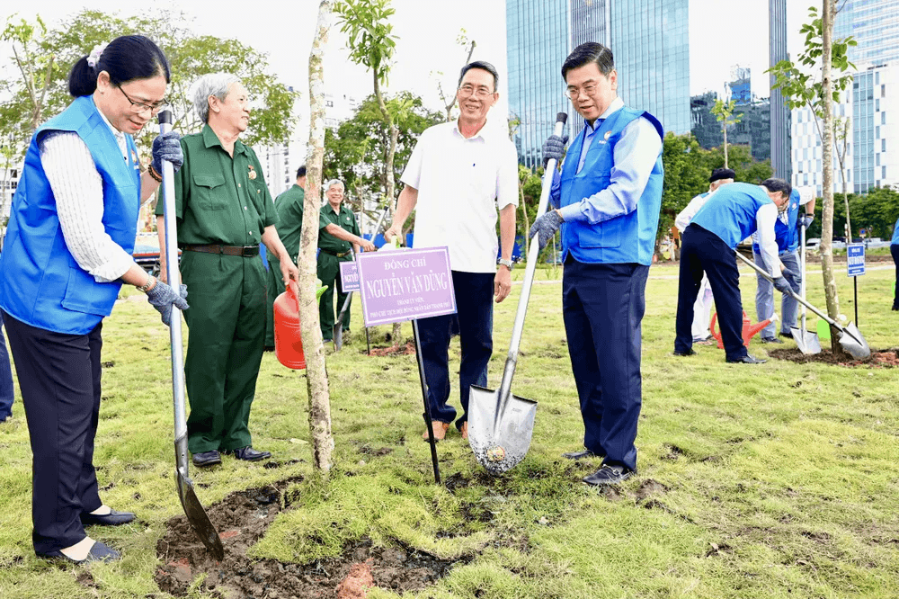 TP. Hồ Chí Minh Phát huy sức mạnh toàn dân trong bảo vệ môi trường 2 3