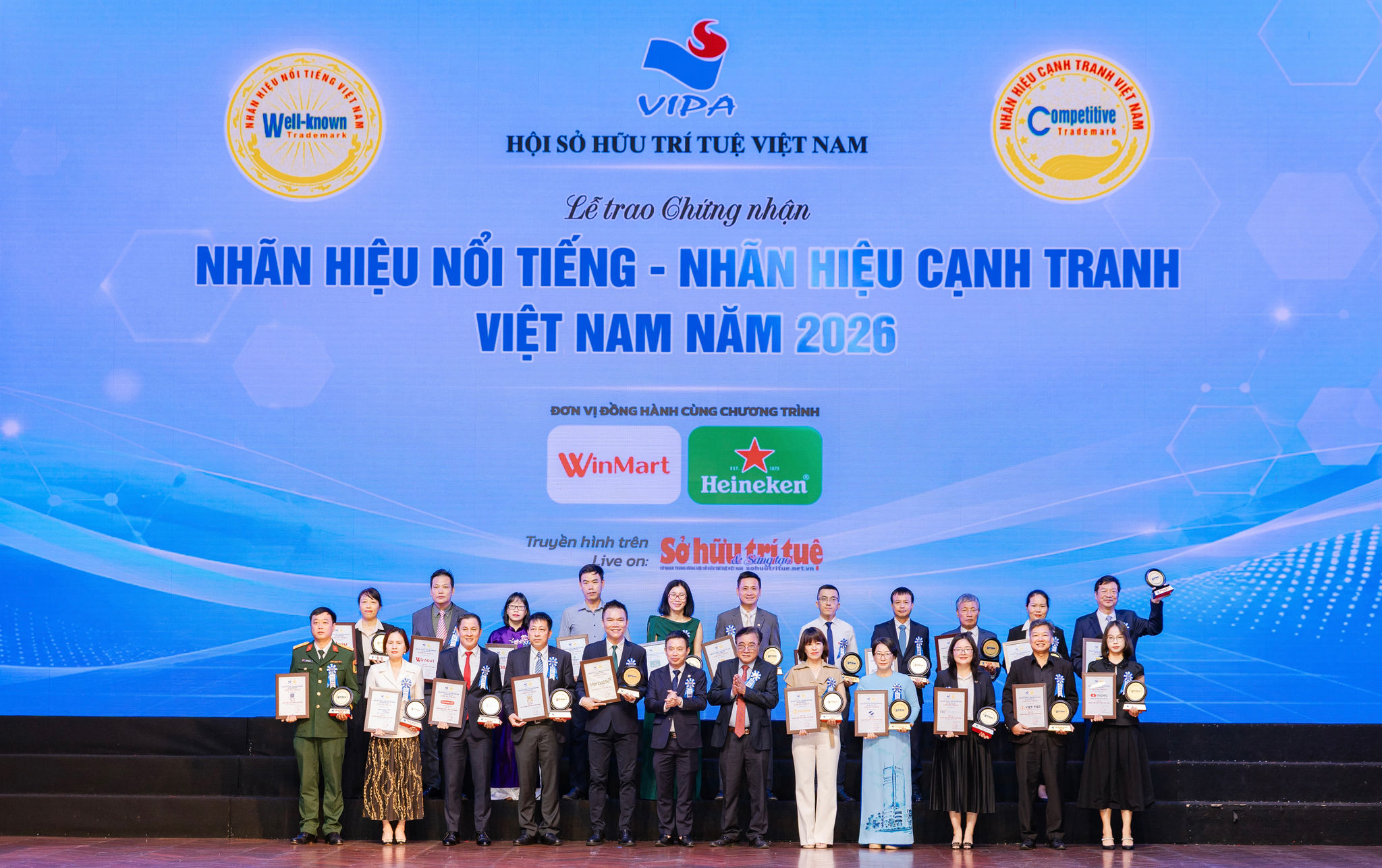 3. Vietnam Airlines không ngừng nâng cao giá trị thương hiệu, trải nghiệm của hành khách và từng bước khẳng định vị thế trên bản đồ hàng không khu vực và thế giới