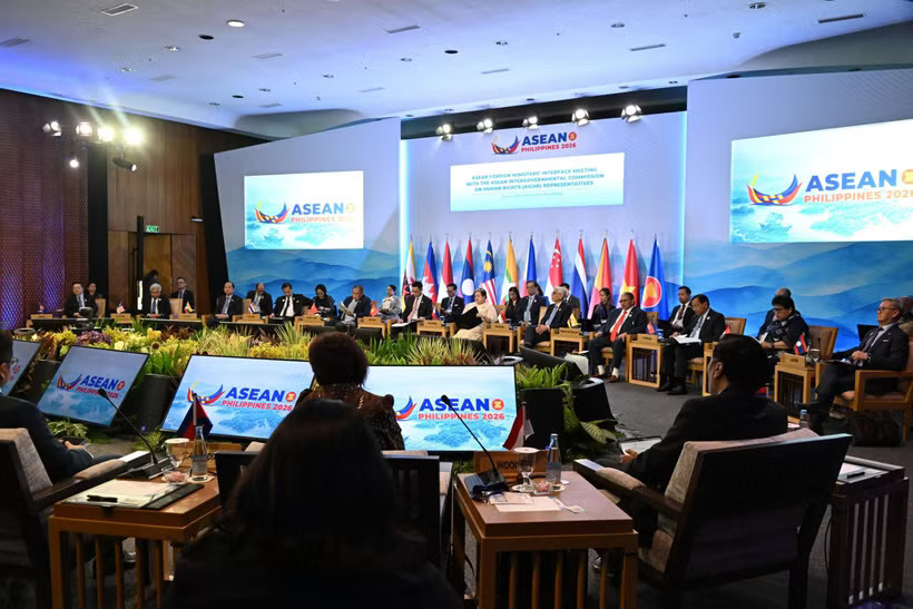 At an interface meeting between ASEAN foreign ministers and AICHR representatives (Photo: MoFA)