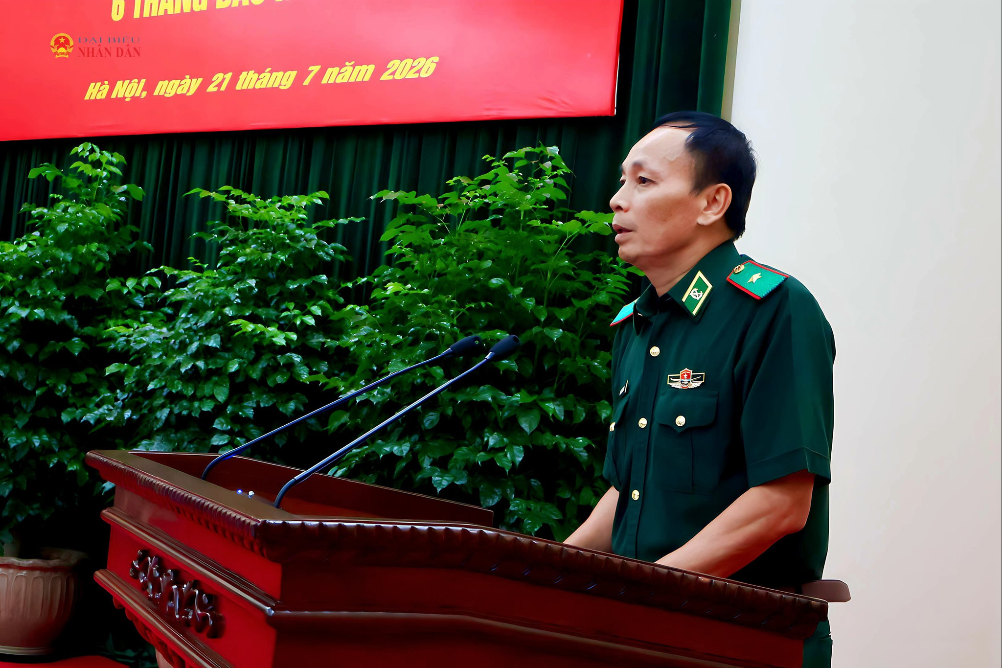 Thiếu tướng Nguyễn Văn Thiện, Phó Tư lệnh Bộ đội Biên phòng phát biểu tại Hội nghị