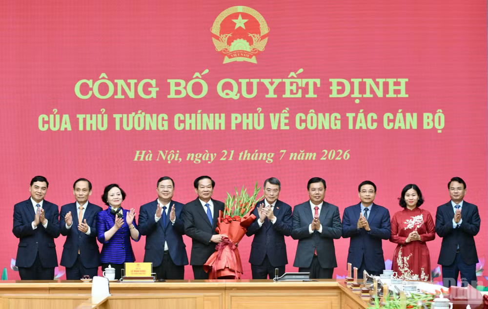 cdn.nhandan.vn-images-13ce38aa2f1fb0c05a0daa5c9867dcd5dae634a66ba36b0300763fe703859482c3b17b0b55c84d9cac56bb6f784bcd15-_ndo_br_a8.jpg.avif