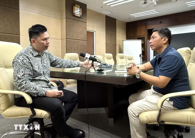 Nhà phân tích đối ngoại, an ninh và chiến lược thuộc Trường Đại học Malaya (Malaysia) Collins Chong Yew Keat trả lời phỏng vấn TTXVN tại Kuala Lumpur. (Ảnh: Thanh Bình/TTXVN)