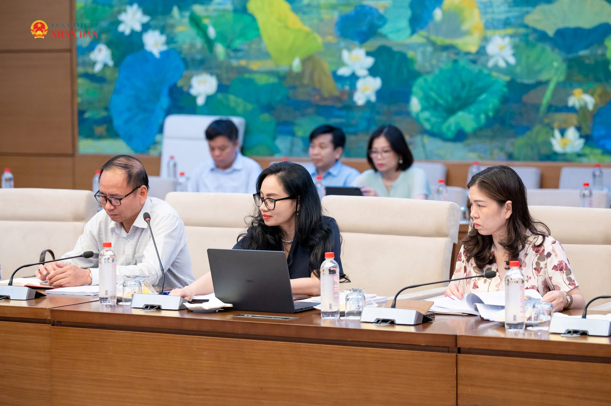 Các đại biểu tham dự hội nghị