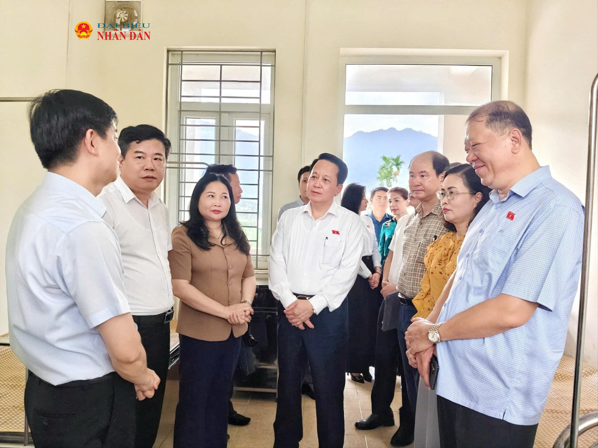 doan-giam-sat-tim-hieu-cach-thuc-kham-sang-loc-tai-tram-y-te-xa-hong-viet-tinh-lao-cai(1).jpg