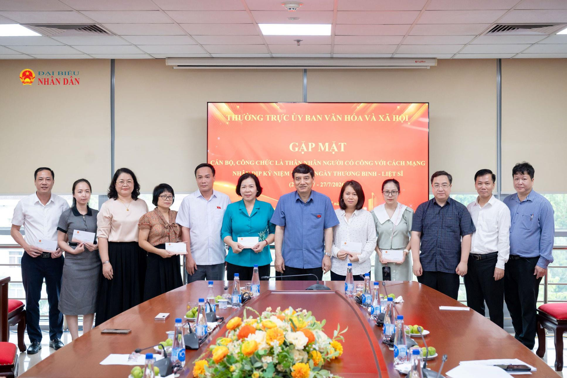 Ủy ban Văn hóa và Xã hội gặp mặt cán bộ, công chức là thân nhân thương binh, liệt sĩ