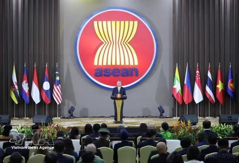 Party General Secretary To Lam delivers a speech at the ceremony commemorating the 30th anniversary of Vietnam's accession to ASEAN in Jakarta, Indonesia, in March 2025. (Photo: VNA)