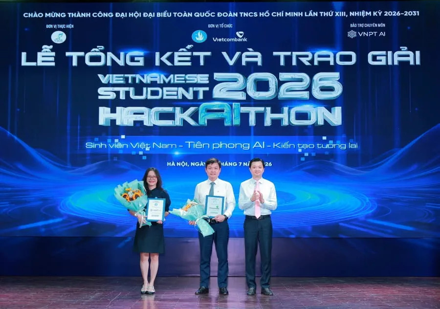 20260723_tsc_dtn_ntpa_vietnamesestudenthackaithon2026_2.jpg