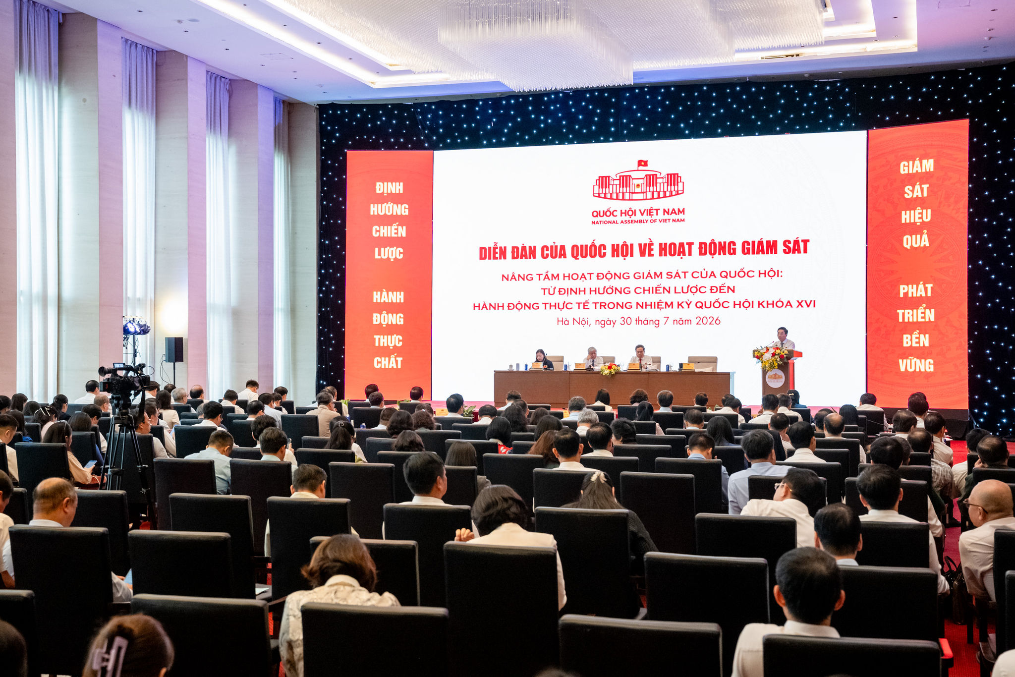 Toàn cảnh Diễn đàn. Ảnh: Phạm Thắng