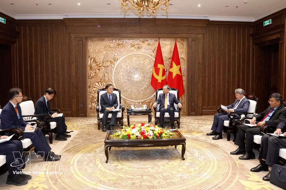 vnanet-toan-canh-buoi-tiep.jpg